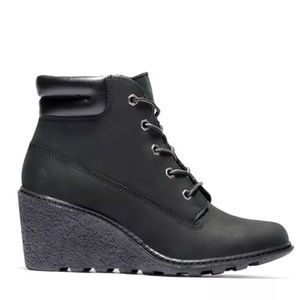Timberland Amston Boot in Black Size 8